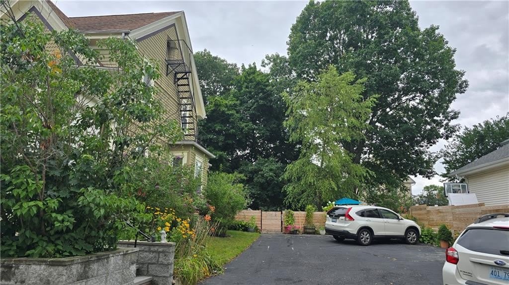 188 Alabama Avenue – photo 2
