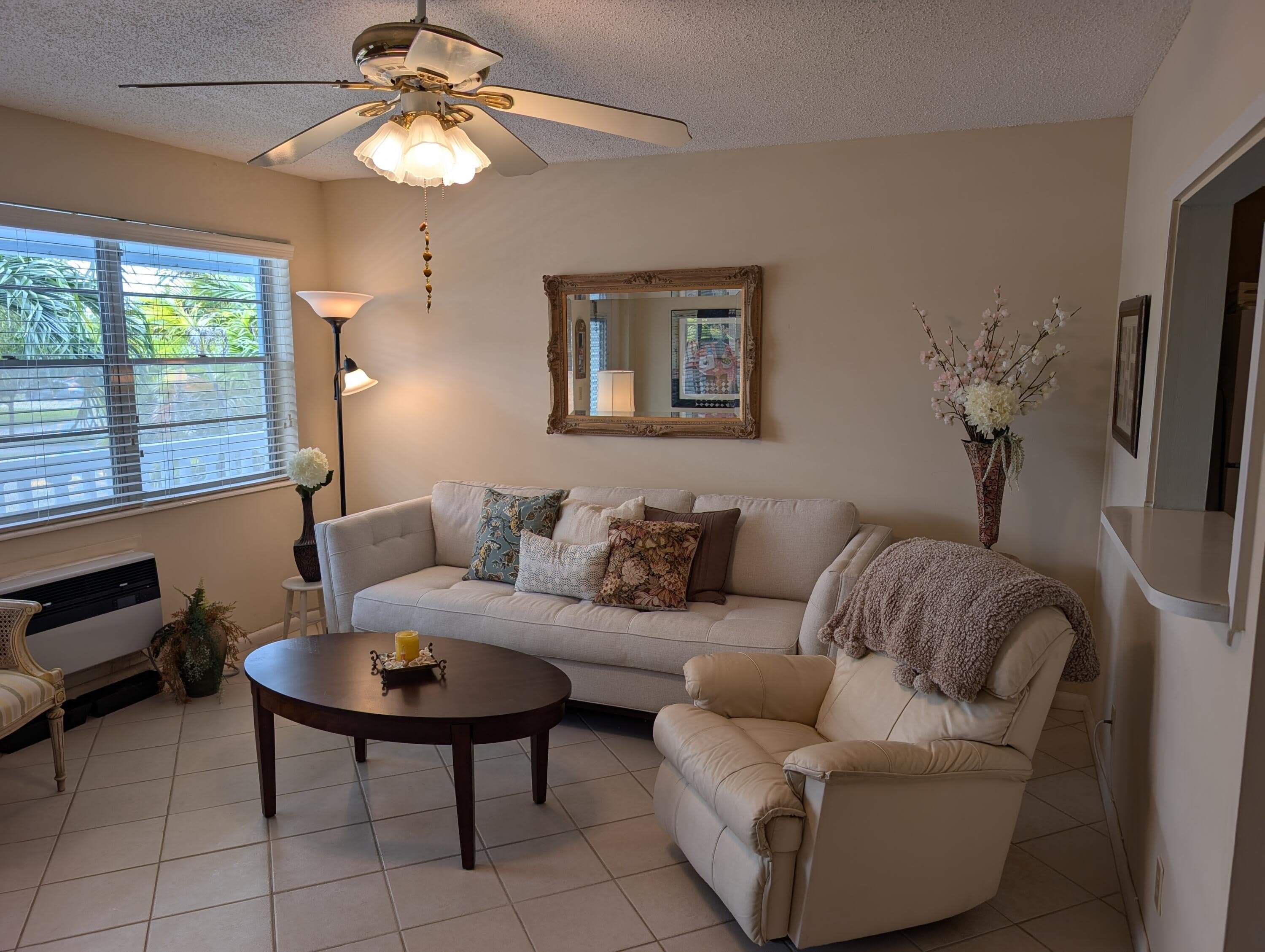 436 Markham T – photo 2