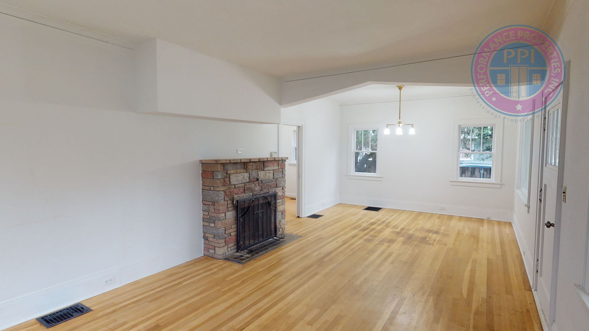 Coveted Old Town Lake Oswego Craftsman – photo 2
