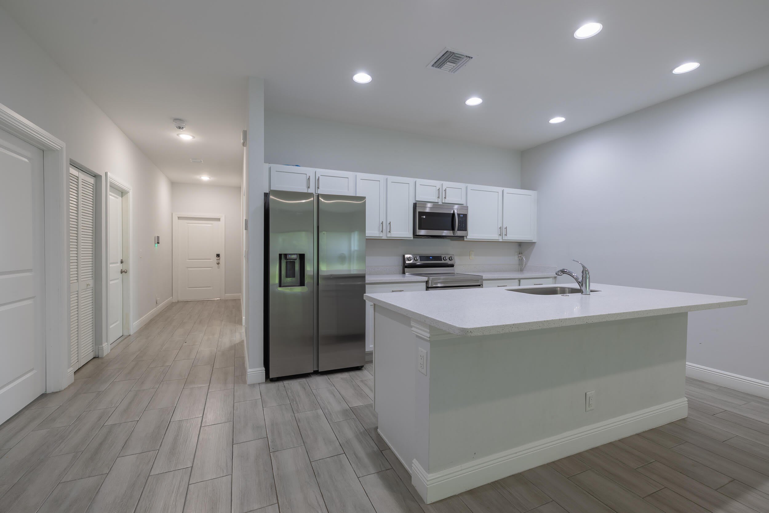 2240 84th Court – photo 3
