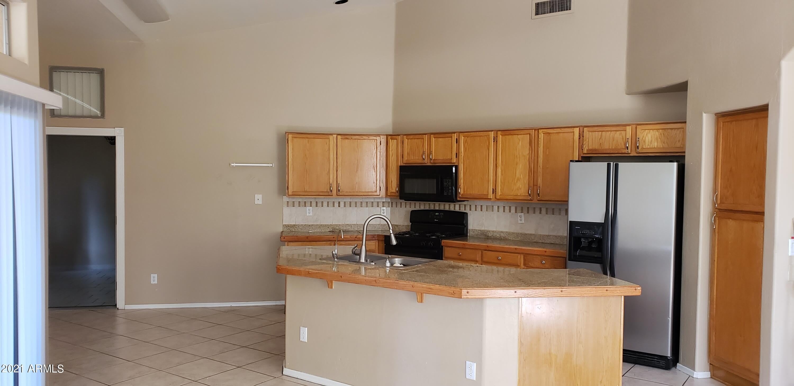 16402 N 39TH Place – photo 5