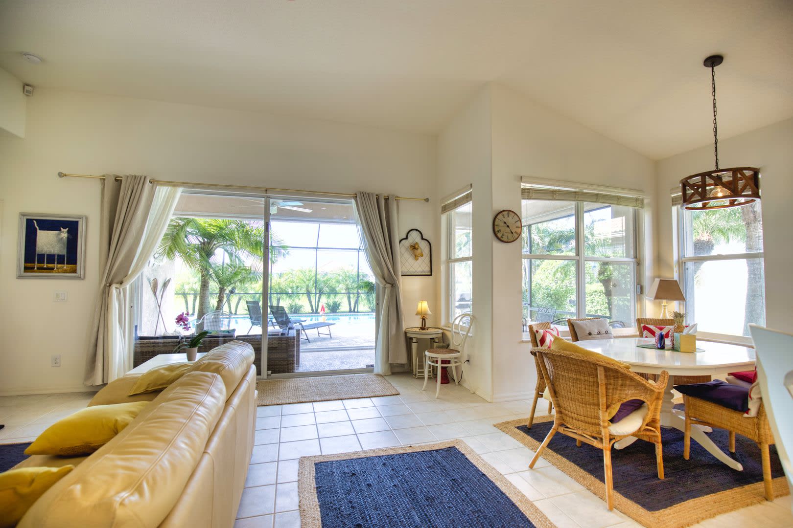 Seasonal Short-Term Single Family Pool Home in Pelican Pointe Golf & Country Club! – photo 5