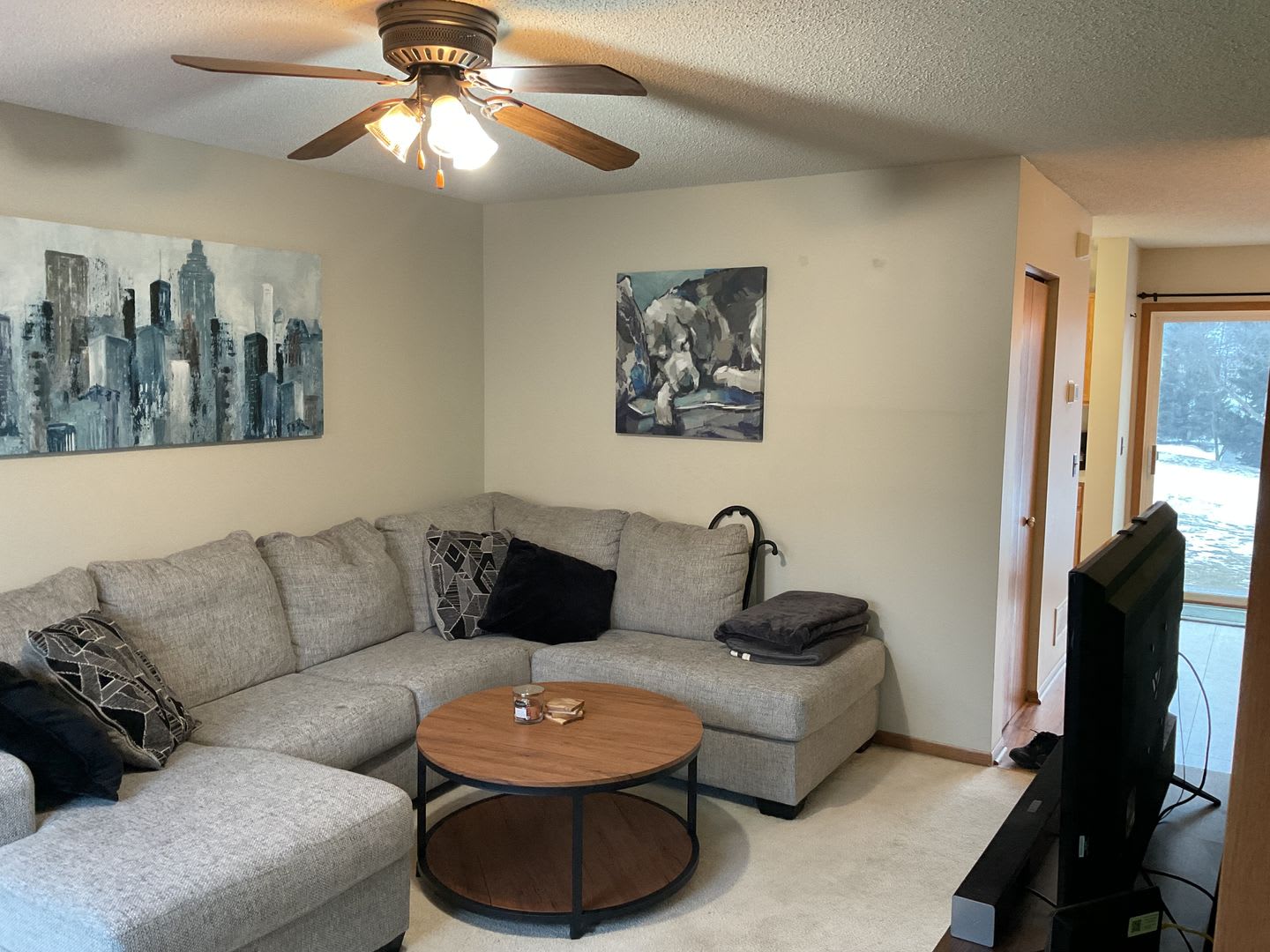 2 Bed Apple Valley Townhome Available NOW! – photo 2