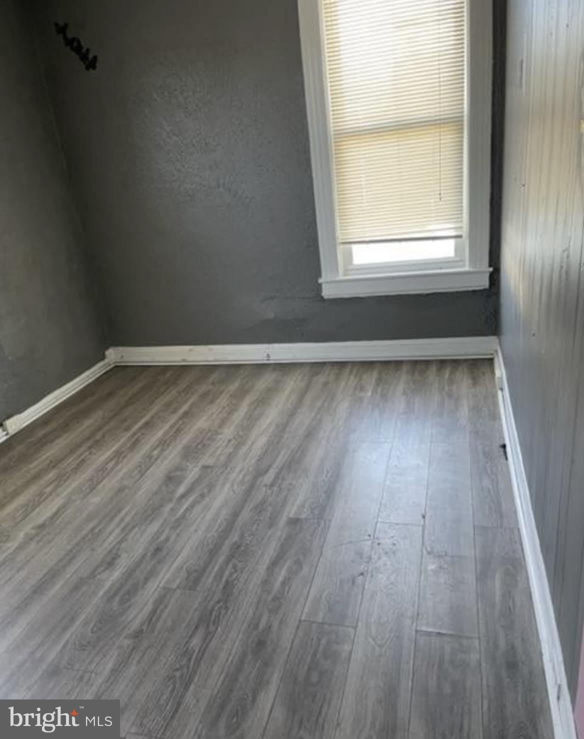 6012 HARFORD Road – photo 5