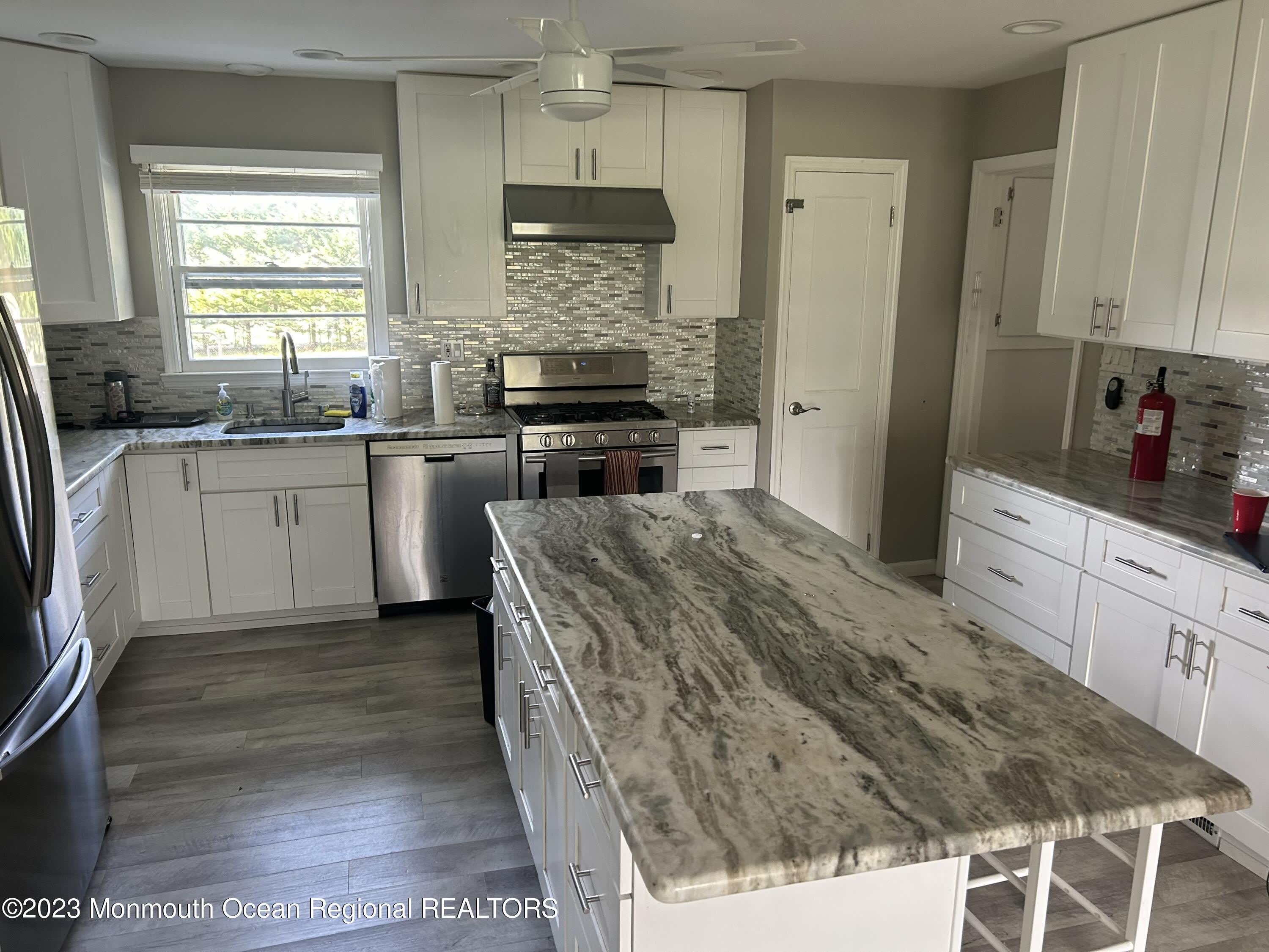 1 Michaels Court – photo 2