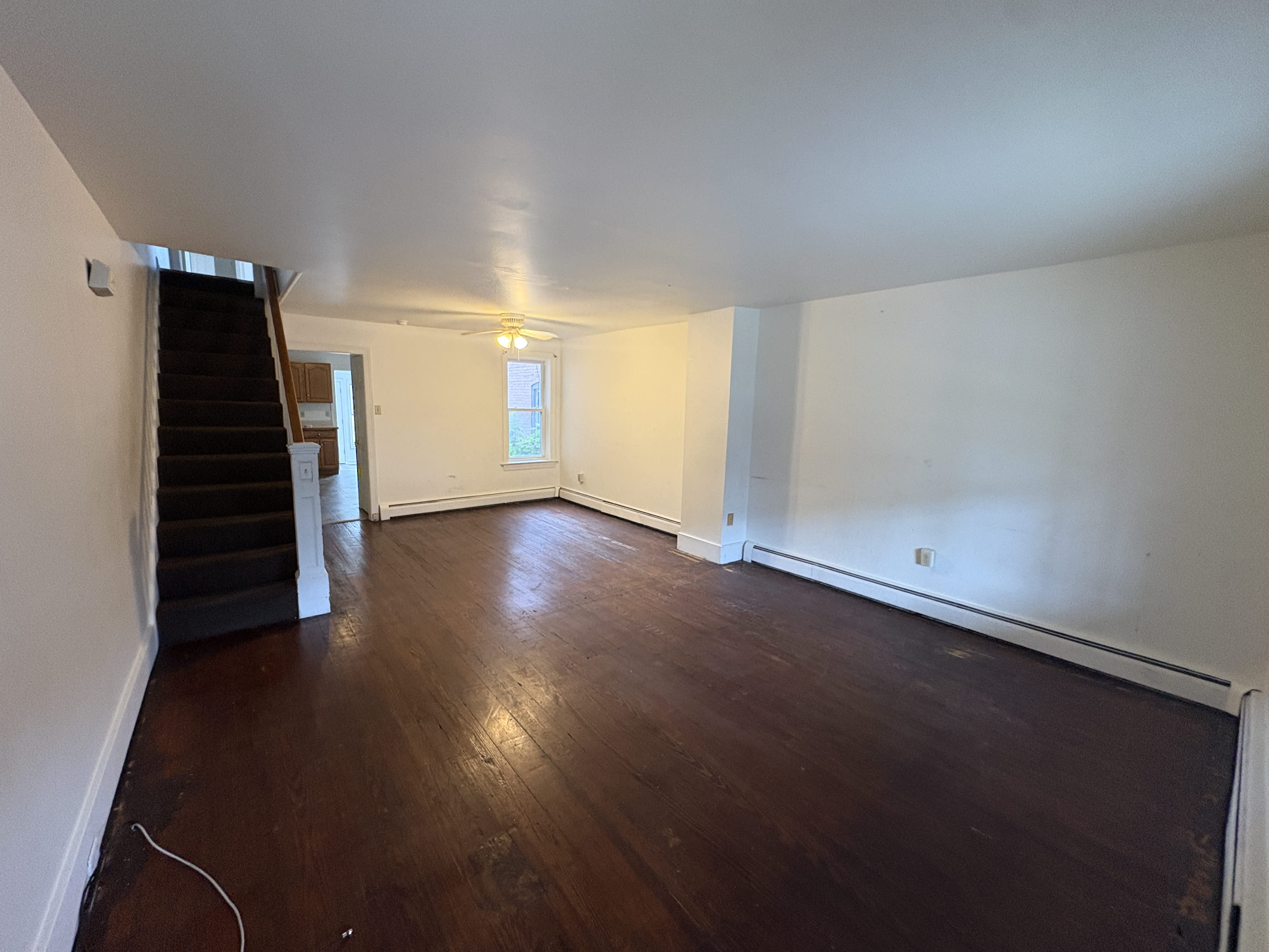231 Charles St – photo 2