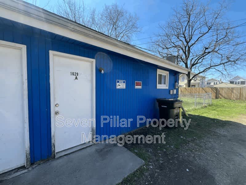 1629 Lexington Ave – photo 2