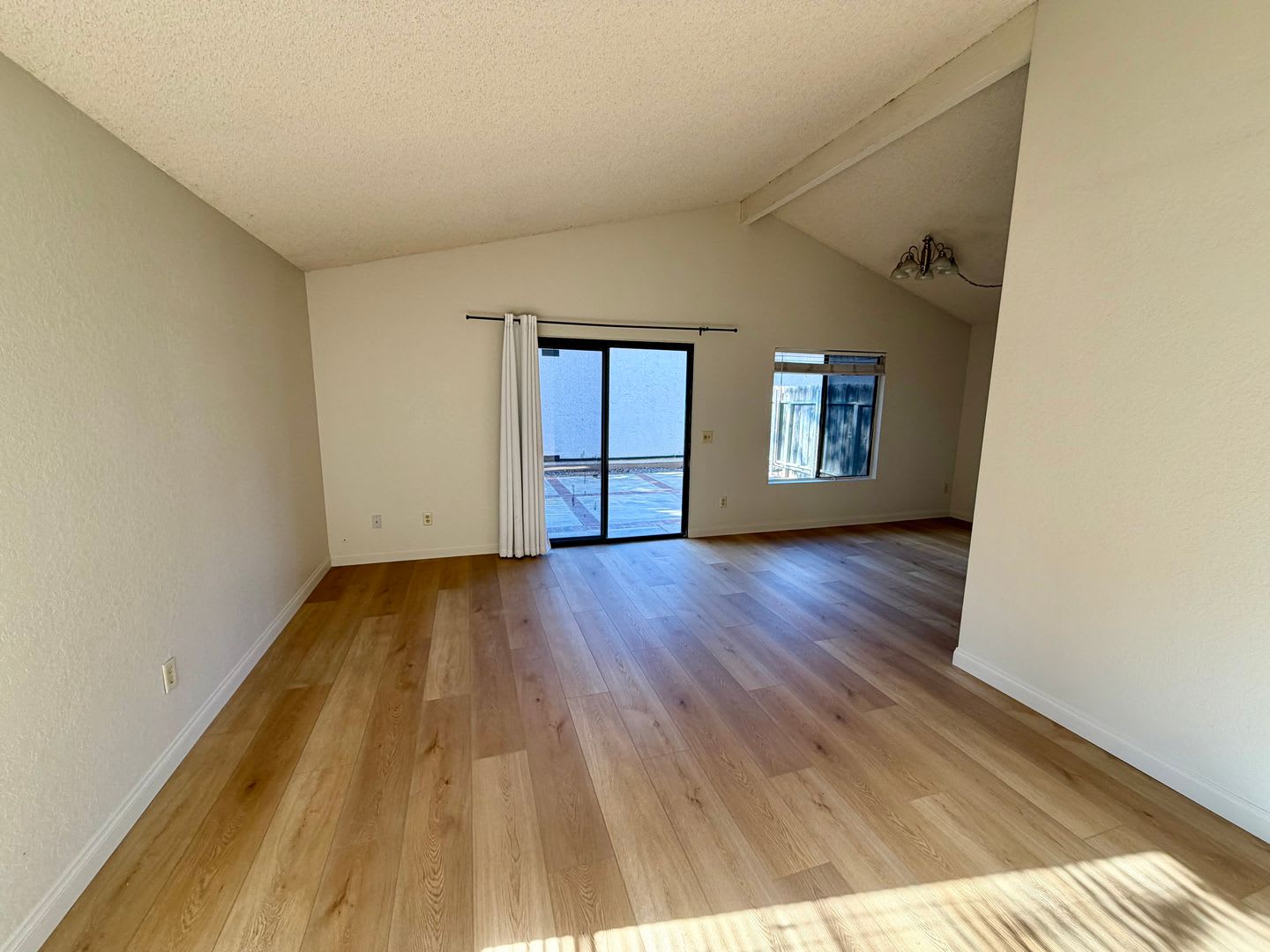 Tanglewood 3 Bedroom, Corner Unit-Single Story – photo 2