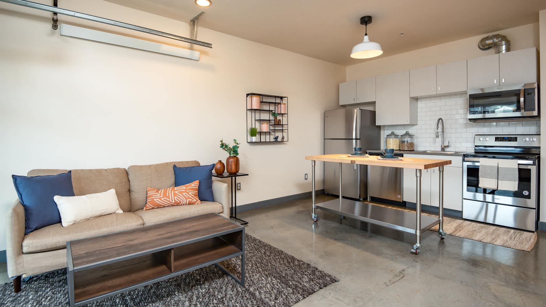 Sunshine Apartments – photo 2