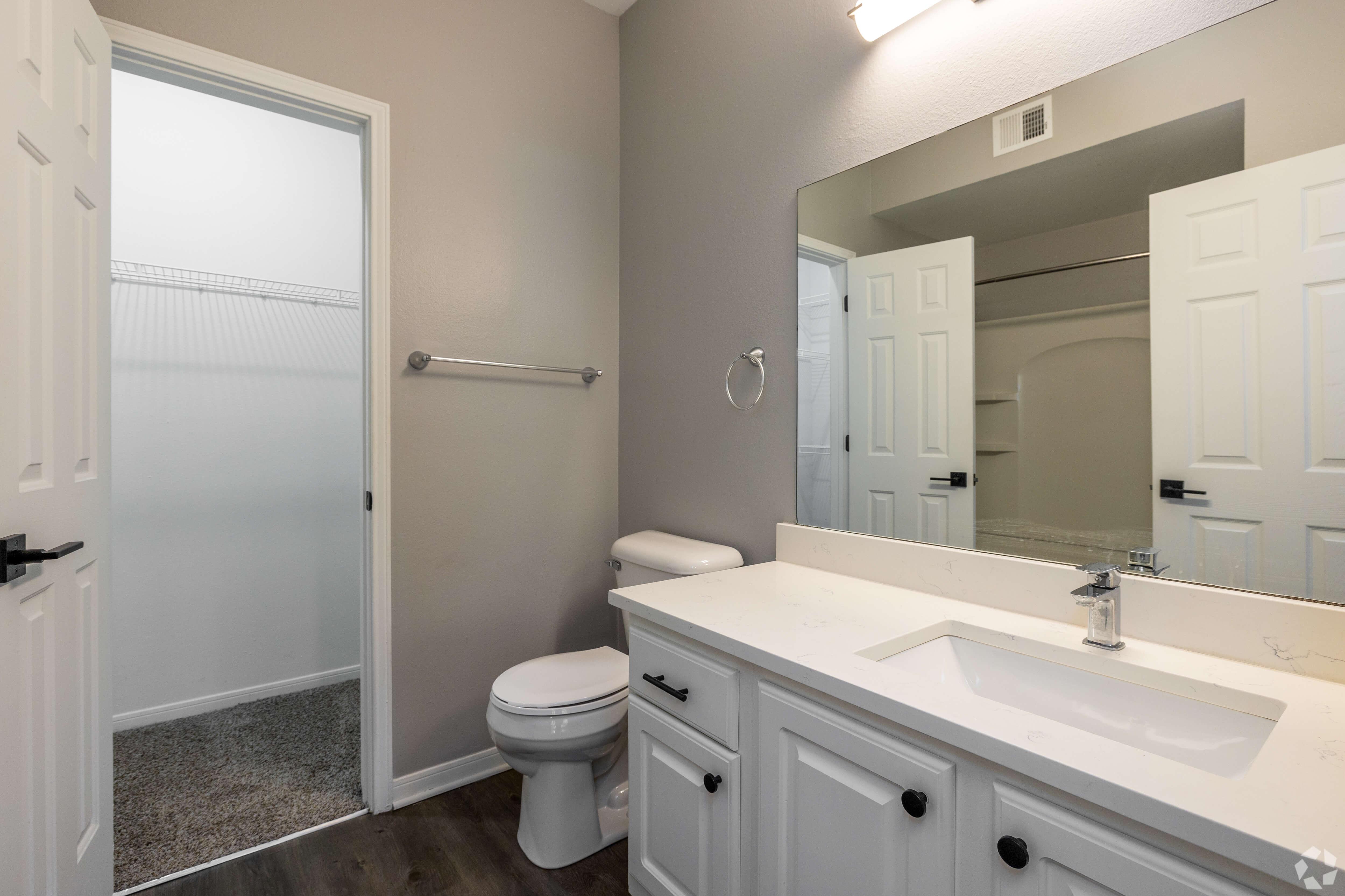 Centennial Park Apartments – photo 4