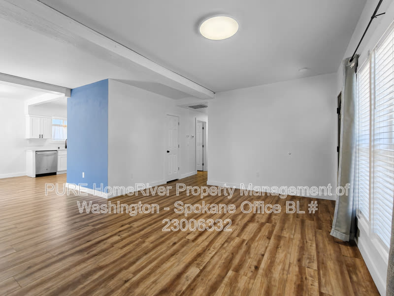 1202 S Russell St – photo 5