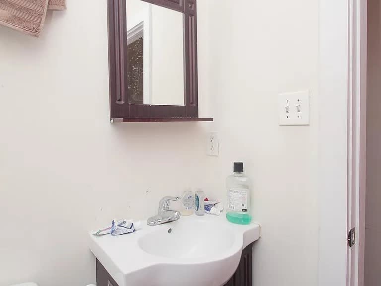 1615 N Bouvier St – photo 3