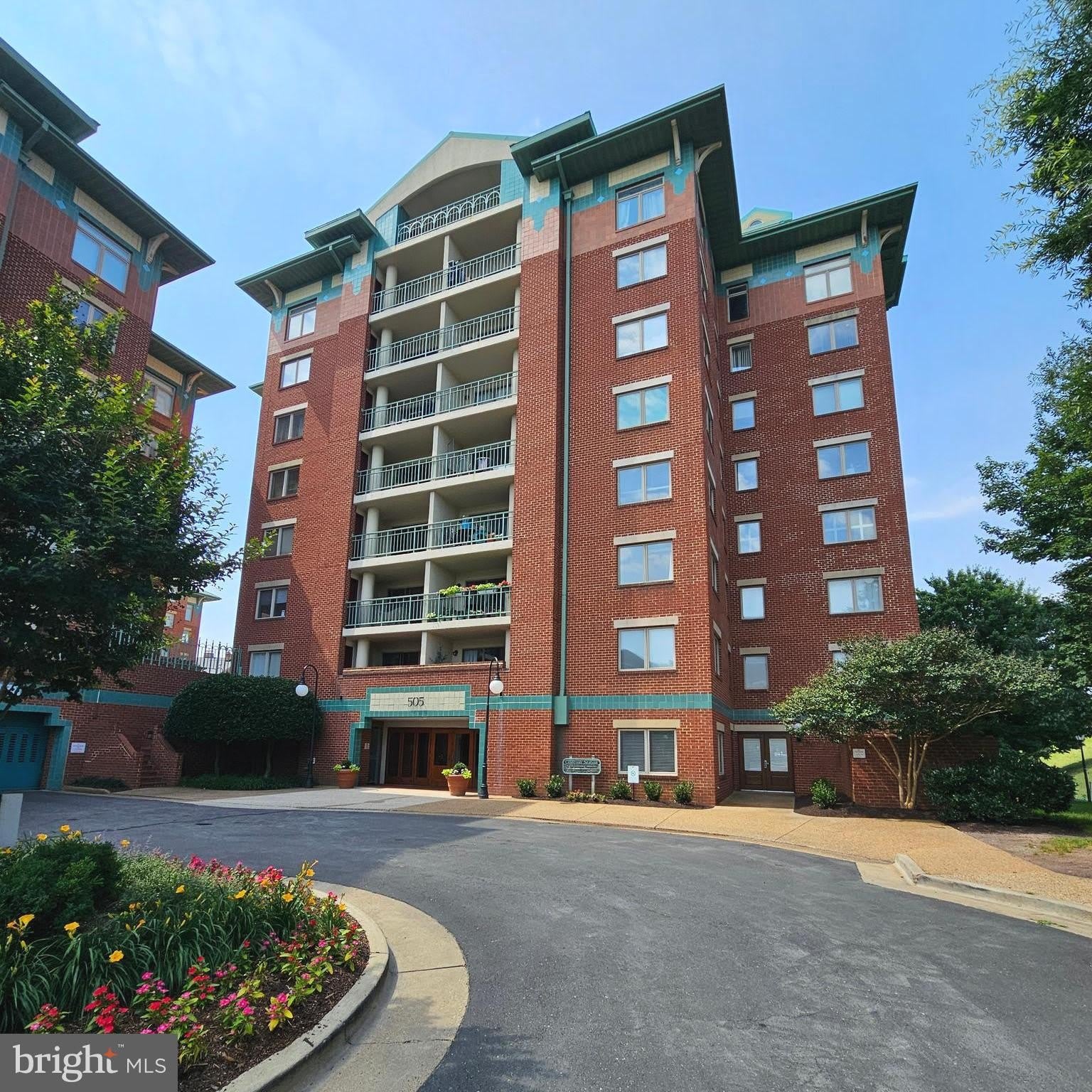 505 E Braddock Road E – photo 2