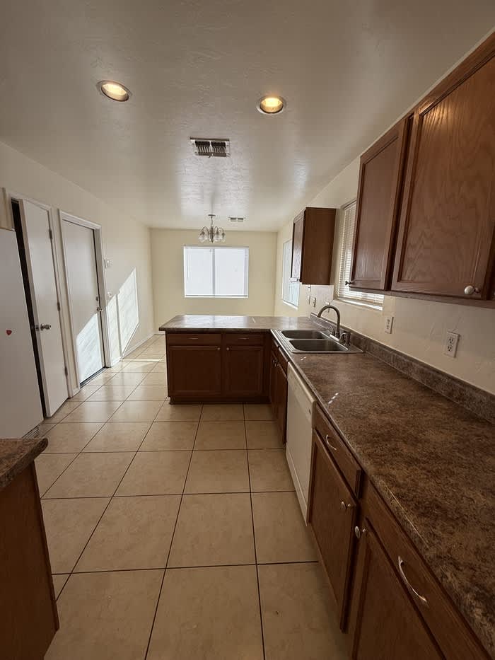 1284 West Laporte Lane – photo 4