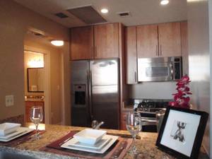 2050 Jamieson Ave – photo 3