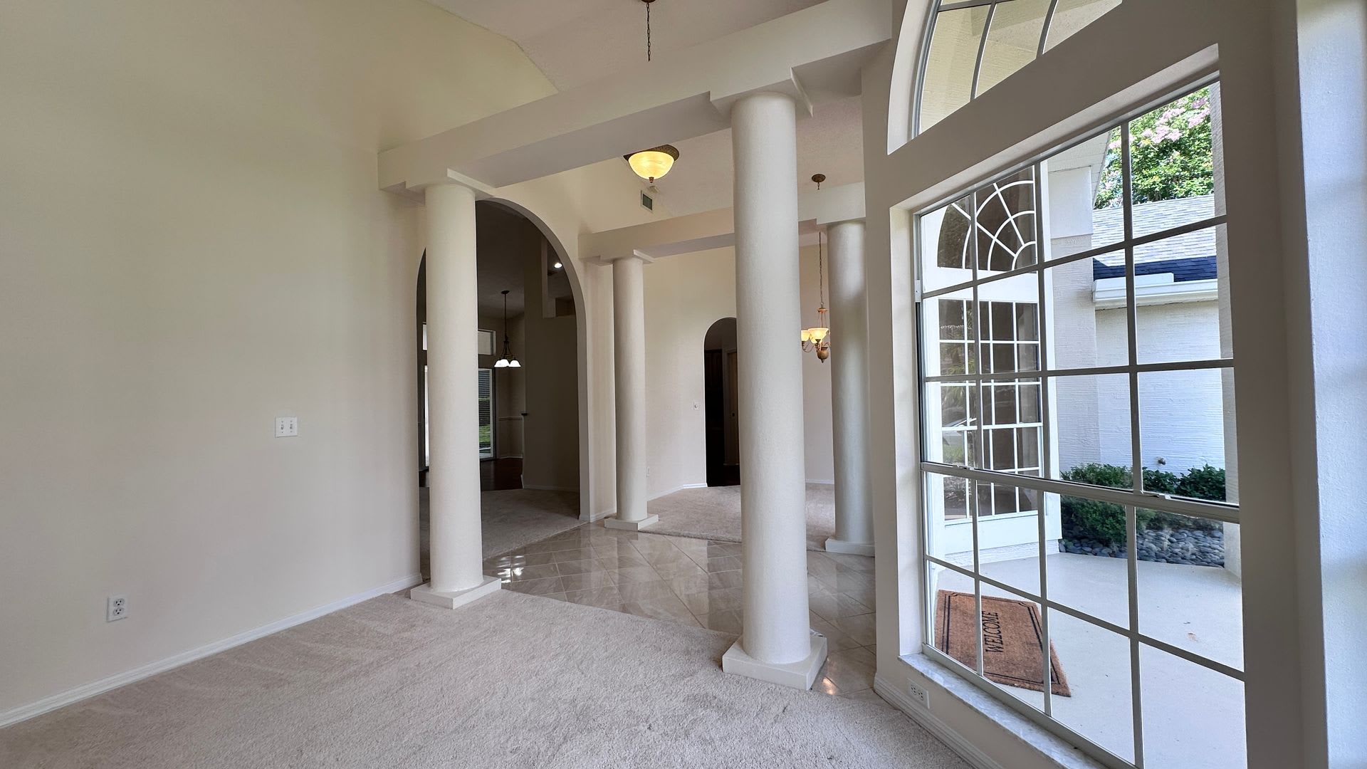 4 Bed, 2 Bath – photo 5