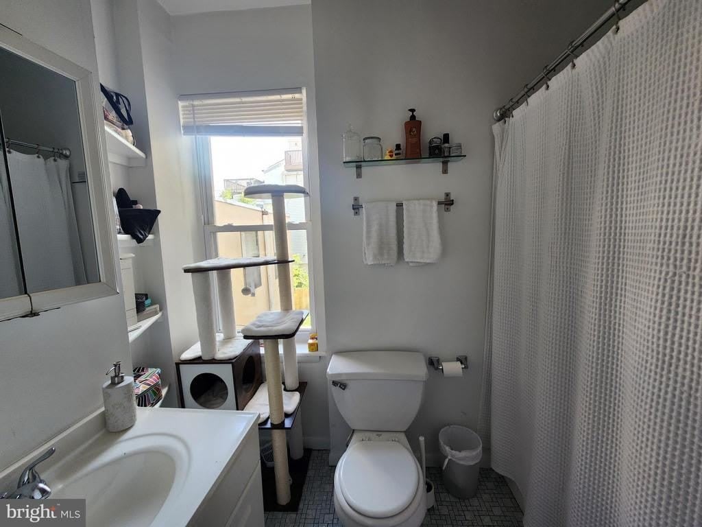 2018 Bainbridge Street – photo 5