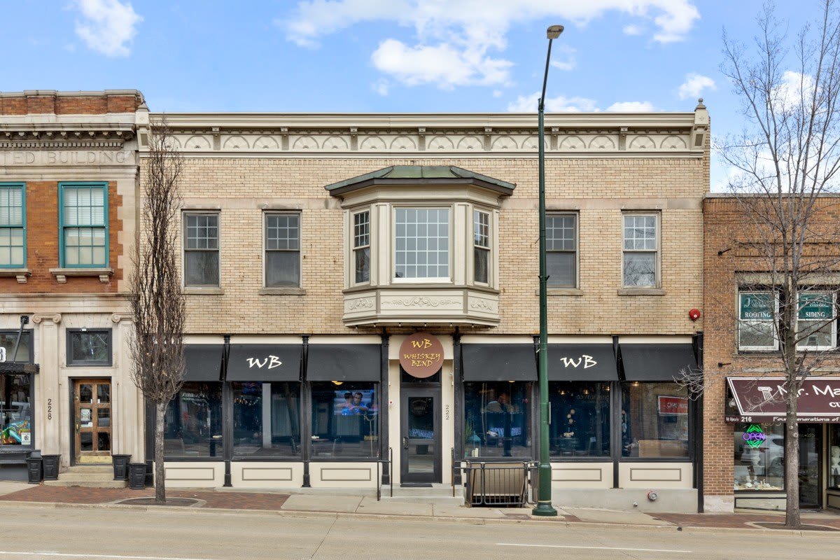 222 W Main Street – photo 1