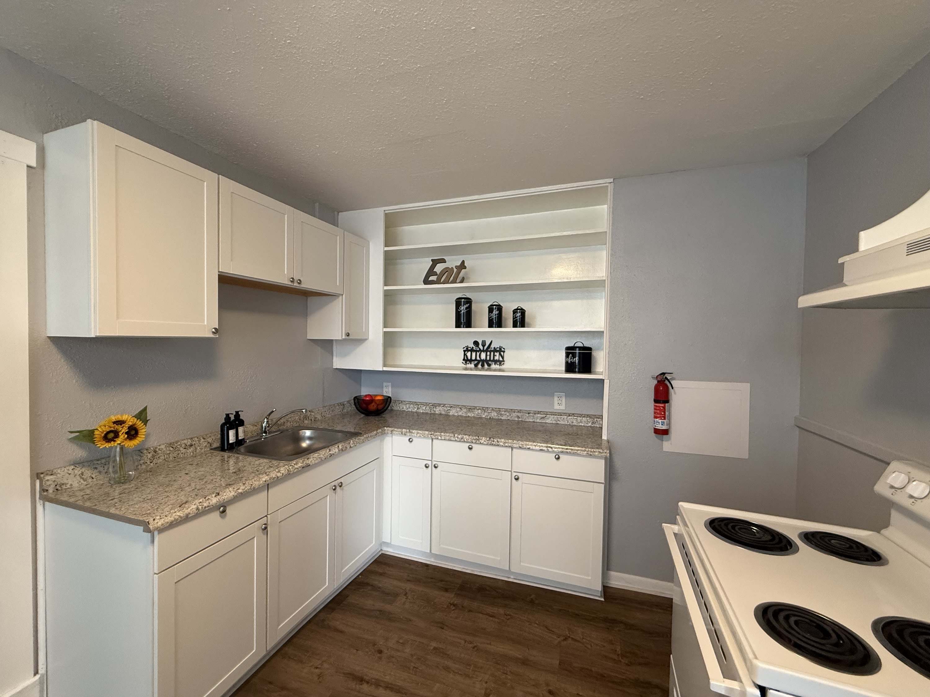 35 South 10th St – photo 2