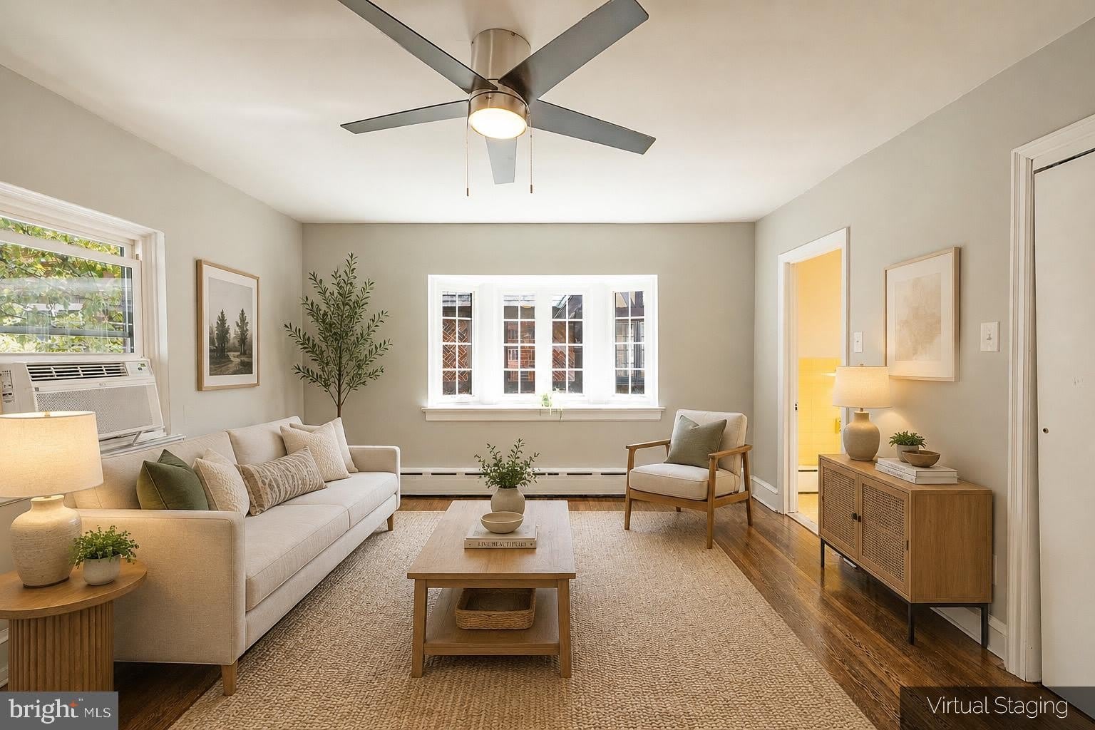 749 YORKWAY – photo 4