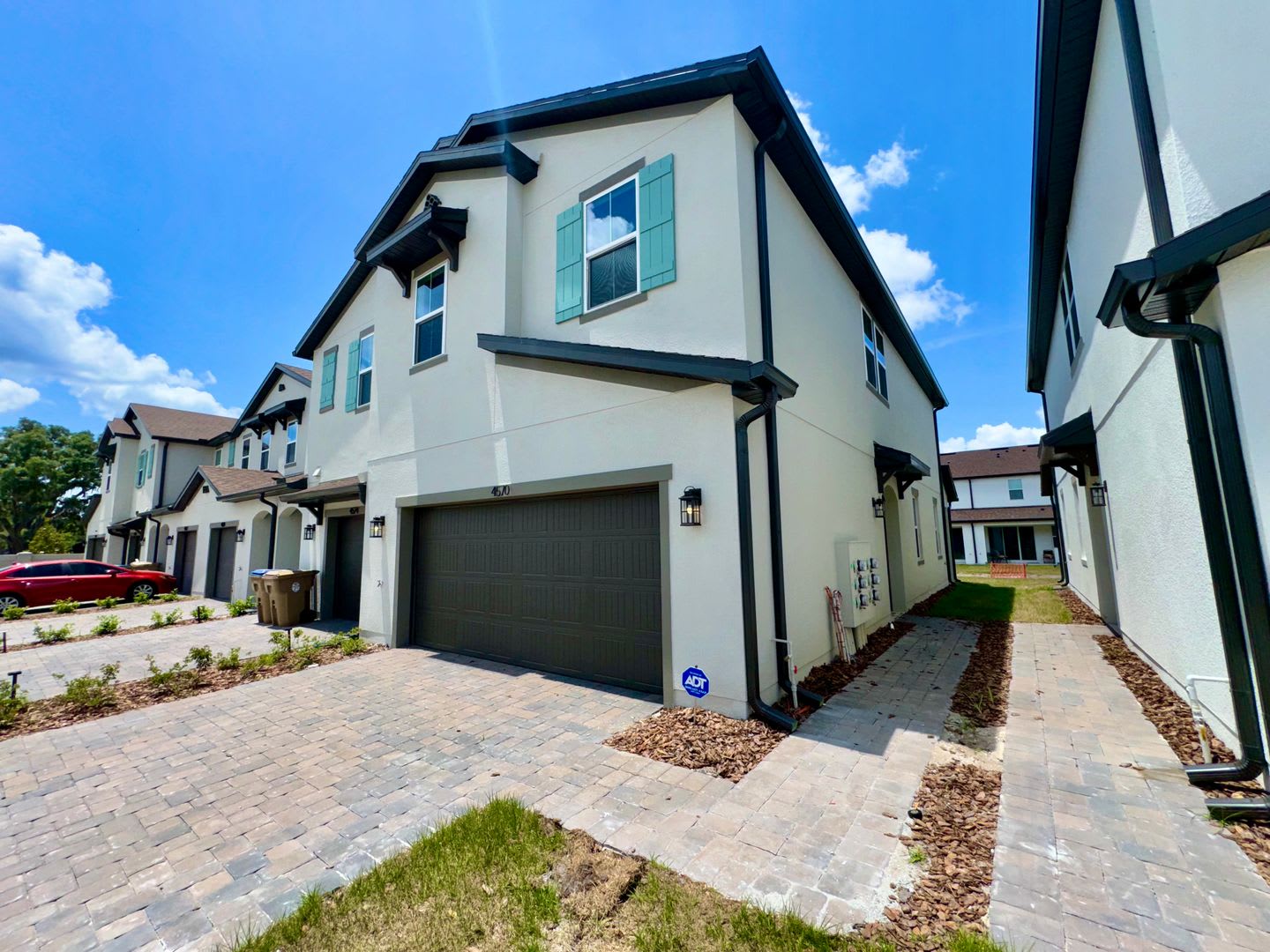 3 Bedroom Two-Story Townhome For Rent in Kissimmee **END UNIT** – photo 2