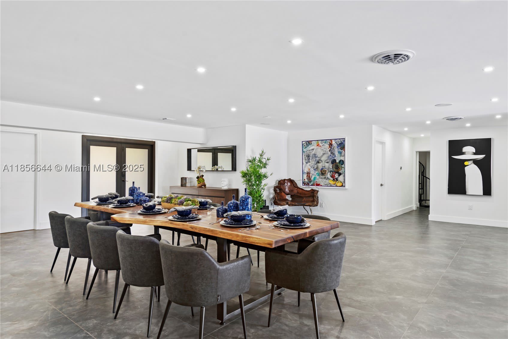4322 Polk St – photo 3