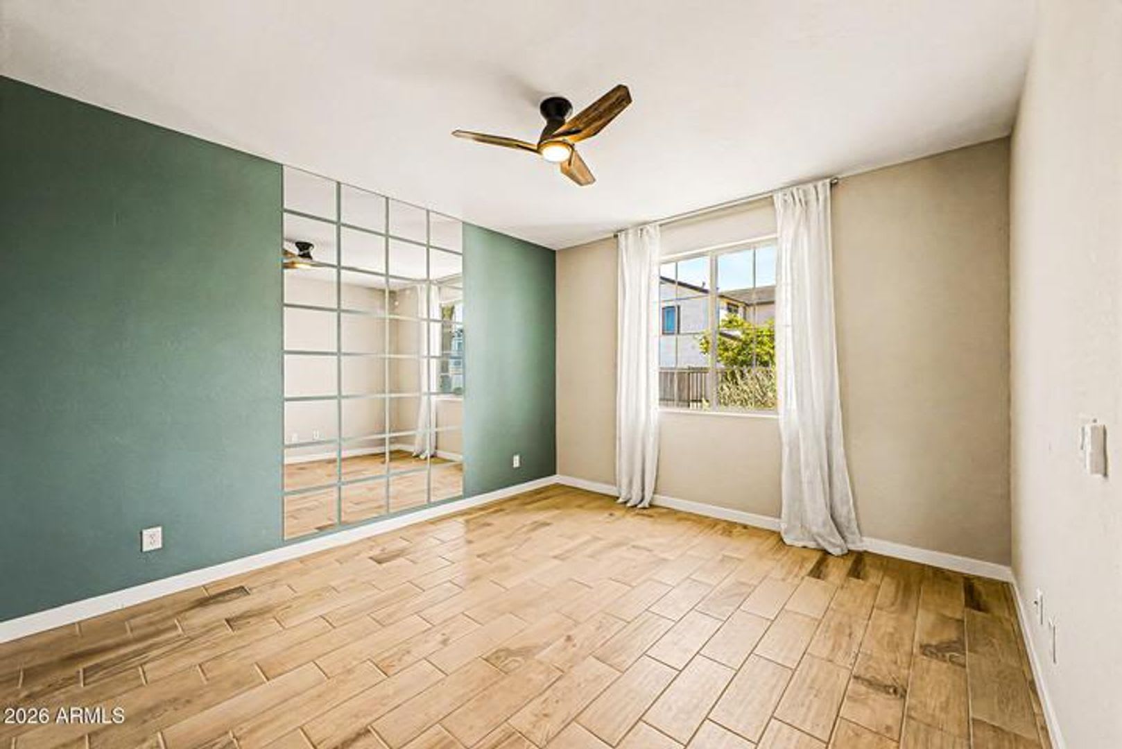 10950 W Beatrice St Avondale Amazing 4 Bed 2 5 Bath Home So Many Wonderful Features – photo 5