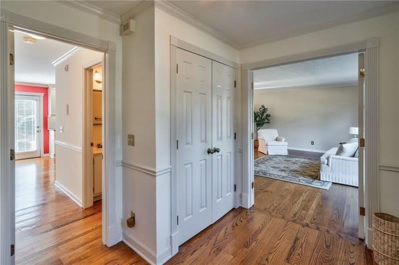 4010 Mansion Drive – photo 3