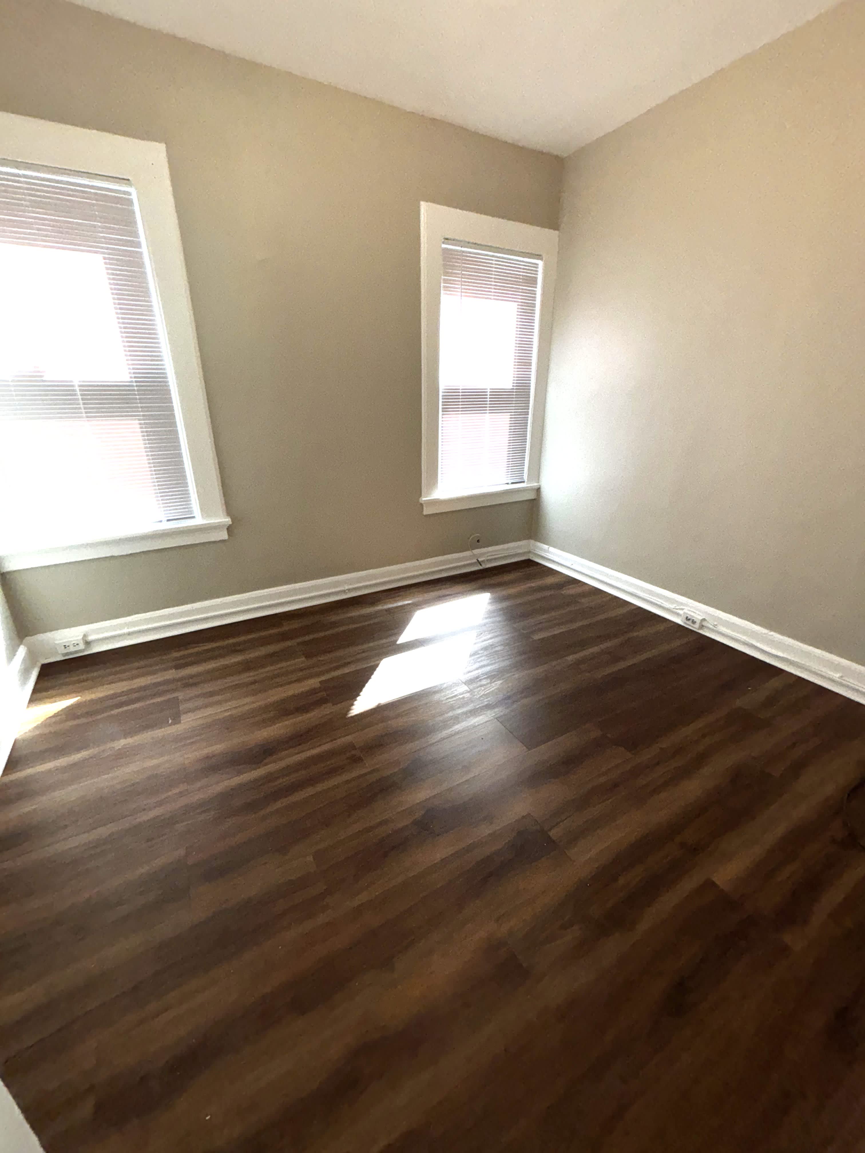 203 Lawrence Pl – photo 5