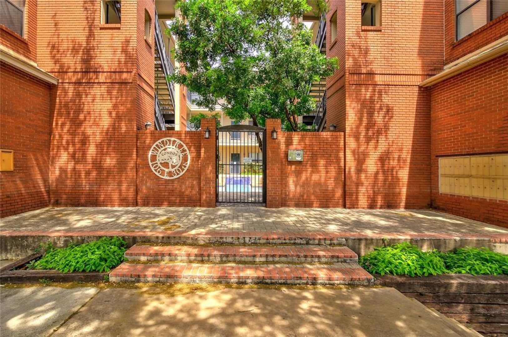 Windtree Condominium – photo 2