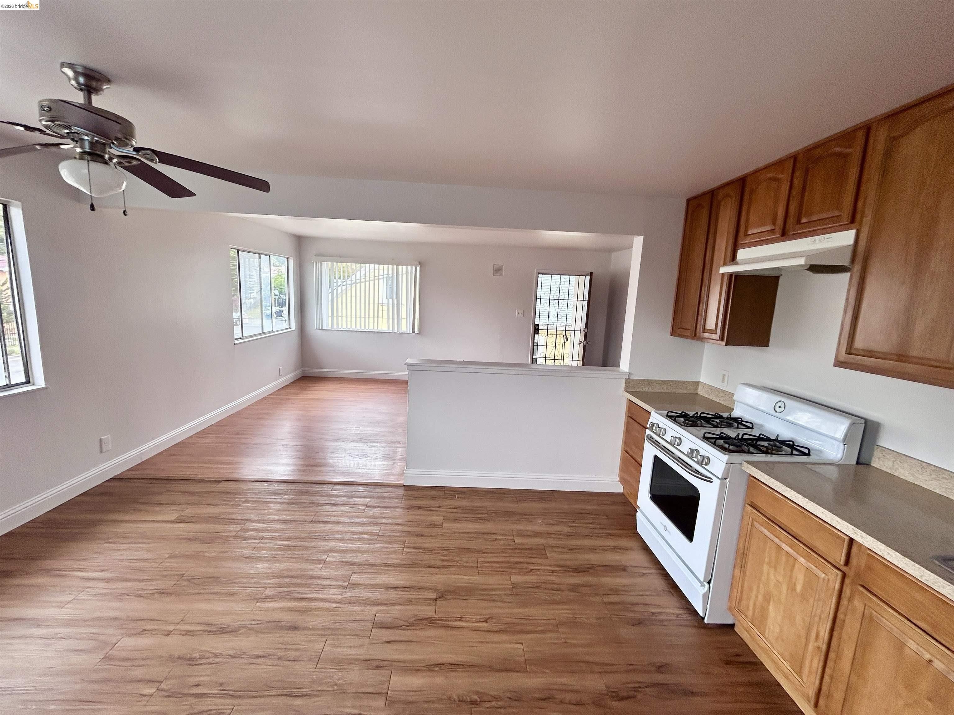 3144 61st Ave – photo 4