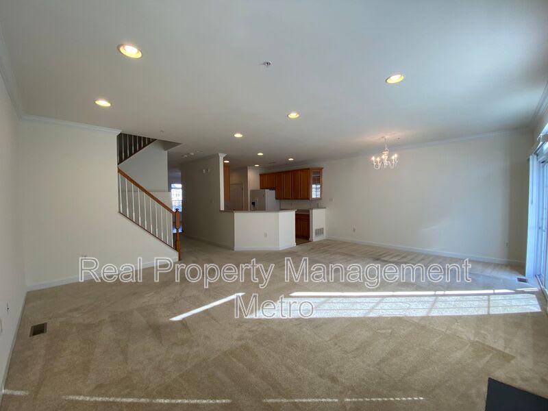 9717 Evening Bird Ln – photo 2