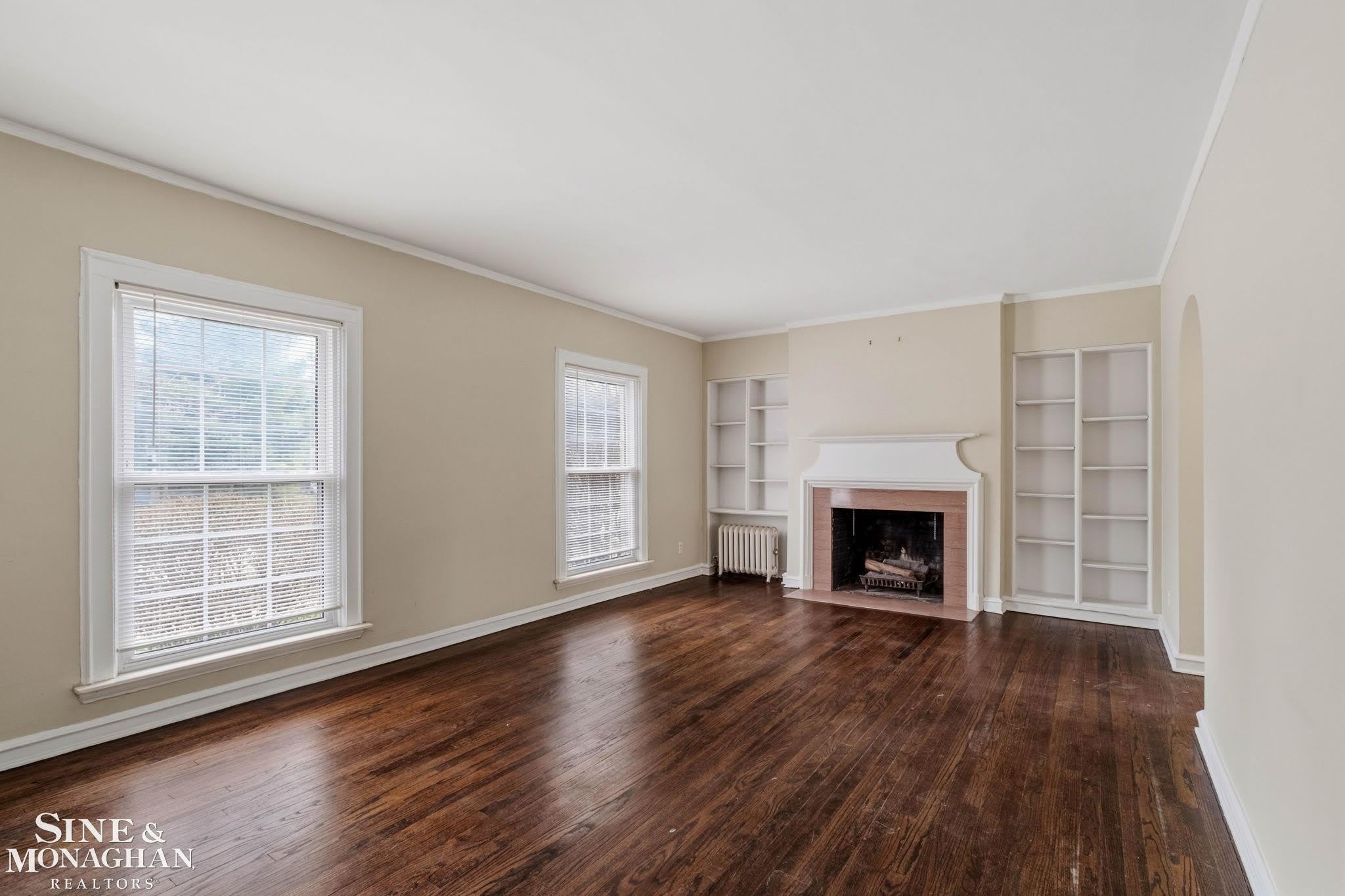 377 Rivard Boulevard – photo 5