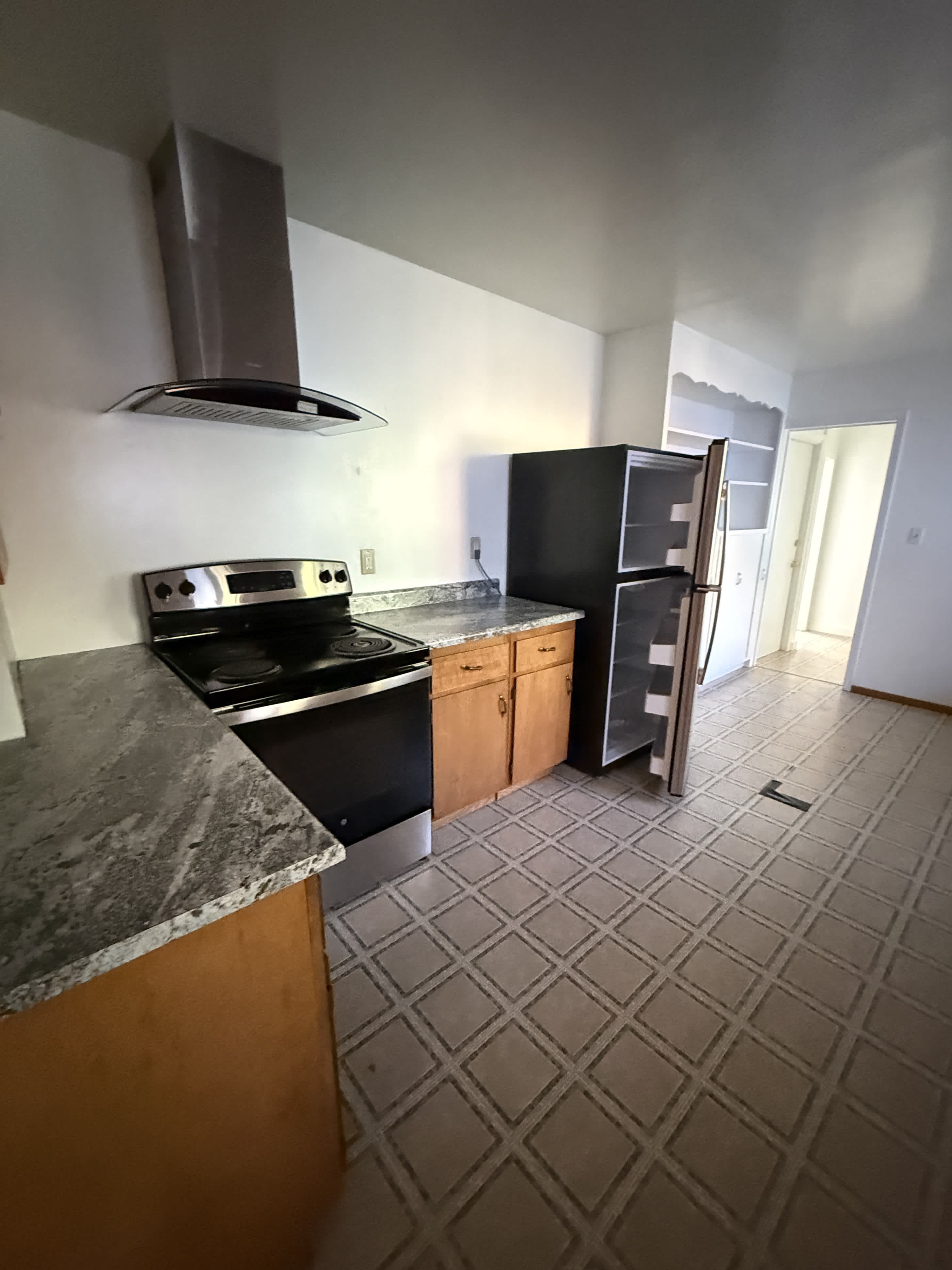 109 N B St – photo 5