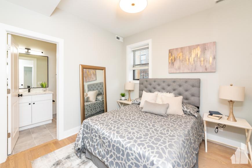 4409 N Seeley – photo 3