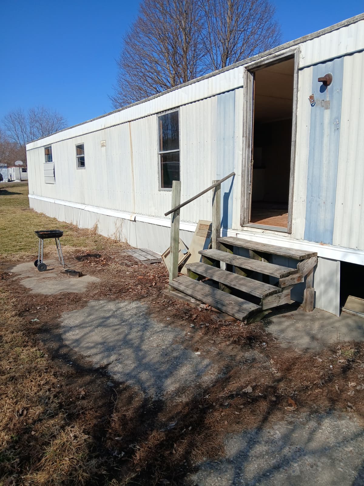 710 Mill St – photo 2