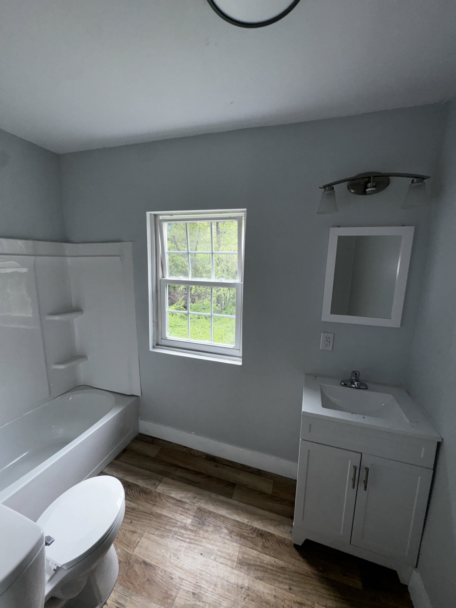 1009 Ellsworth Place – photo 4