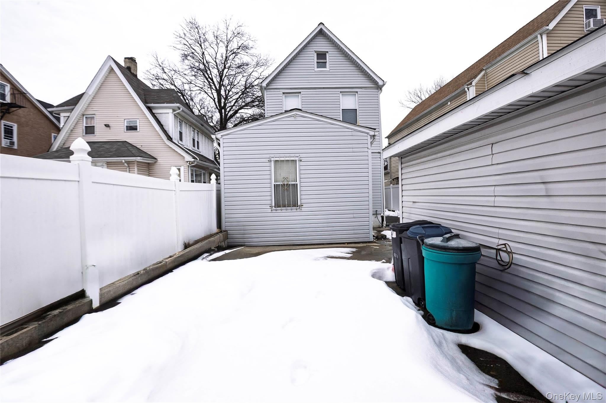 109-40 175th Street – photo 3