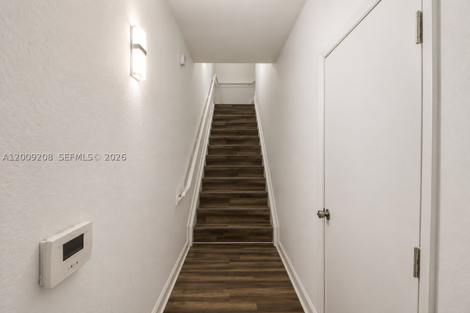 1002 Belmont Ln – photo 4