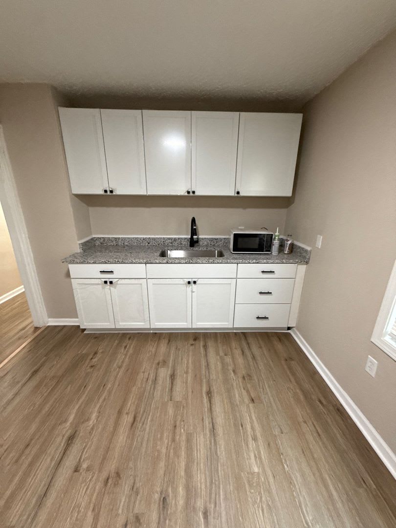 Coming Soon – Beautifully Updated Home *Coming Soon (Move-in ready by 8/14 or Sooner)*! – photo 4