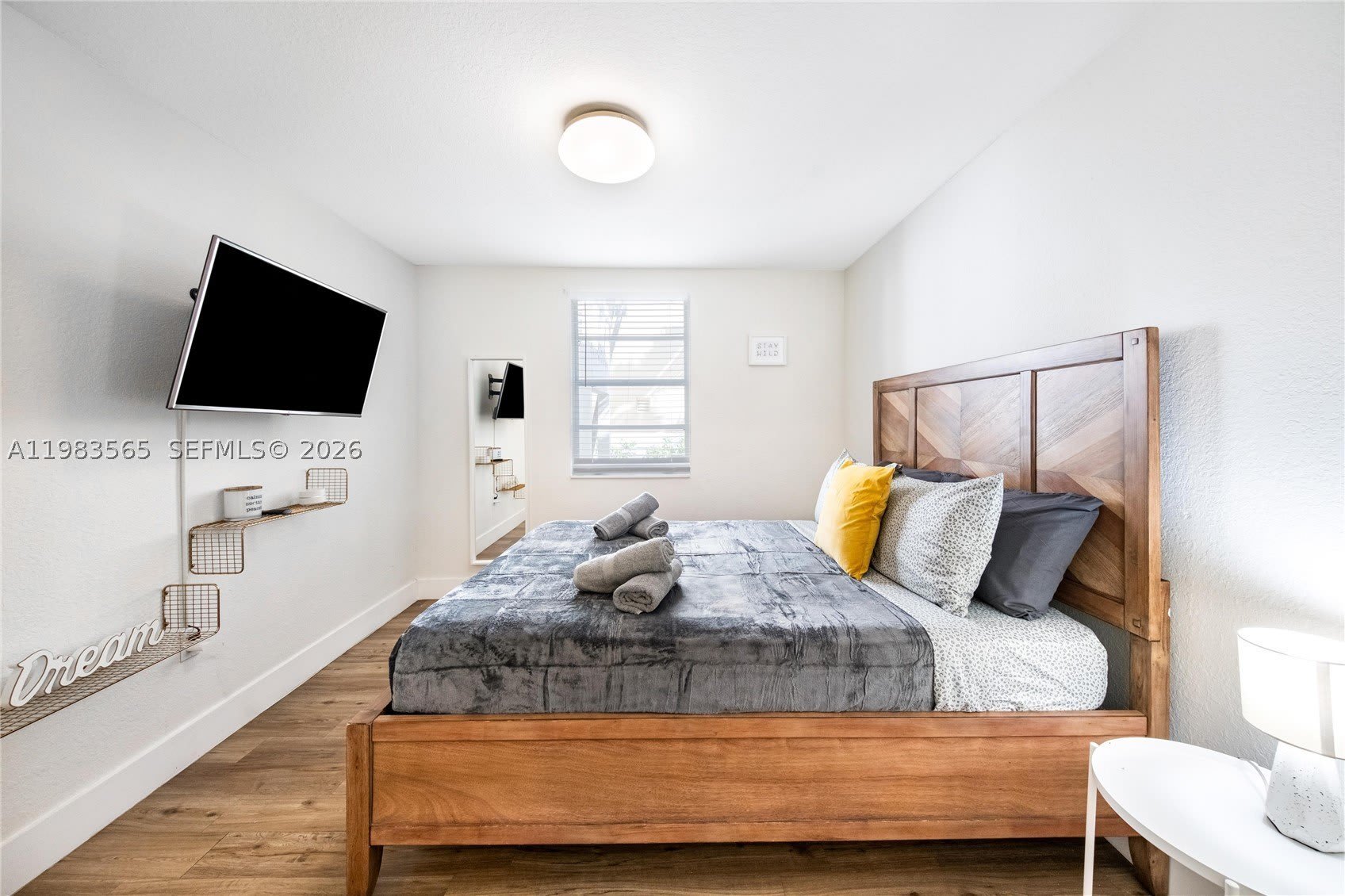 237 38th St – photo 4