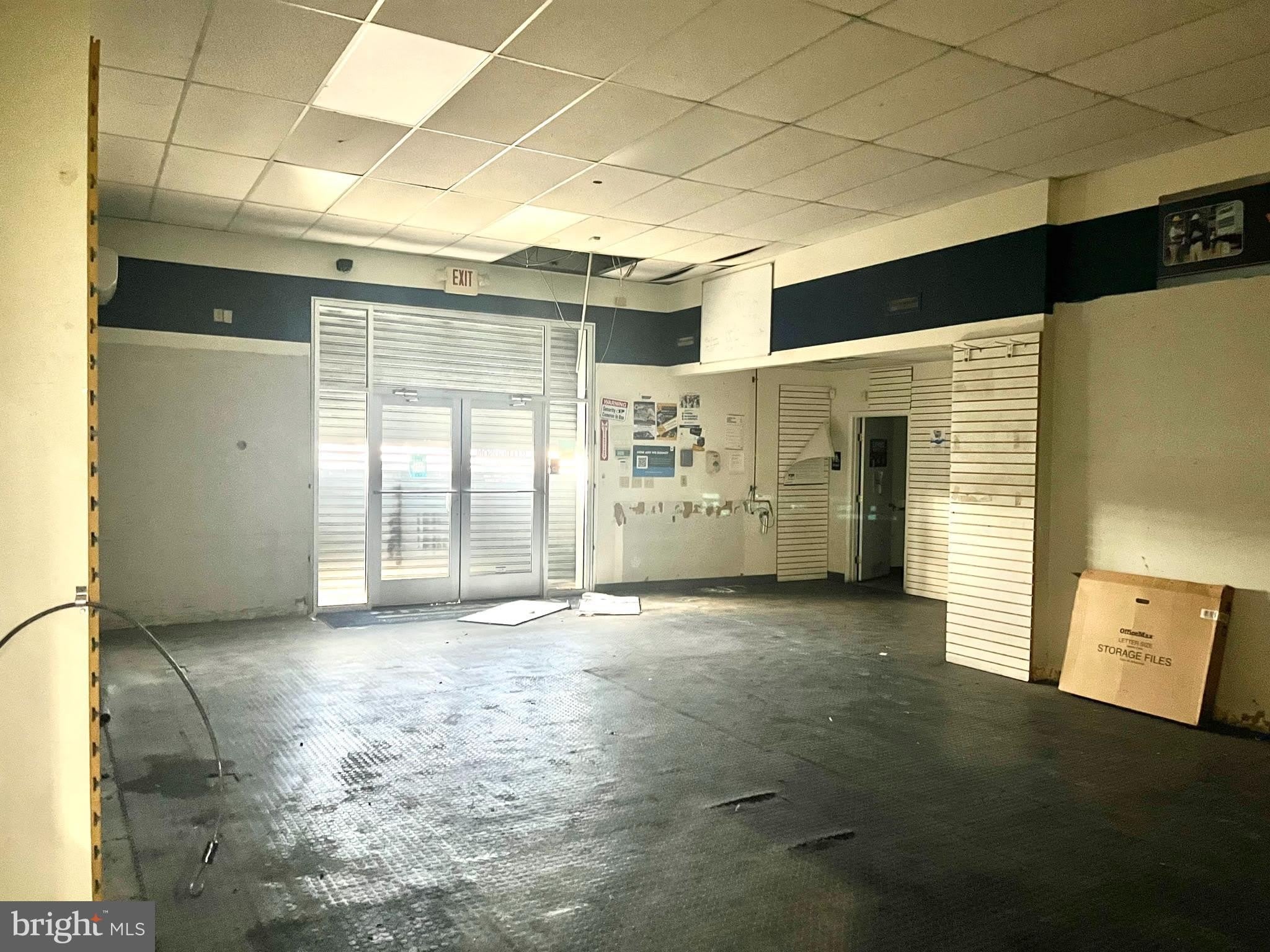 1821 Washington Avenue – photo 5