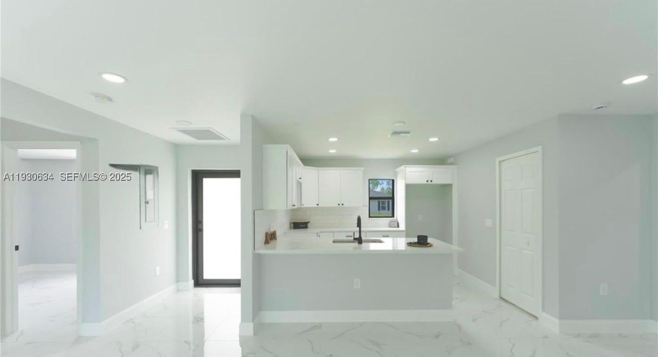 761 Kirkman Ave – photo 5