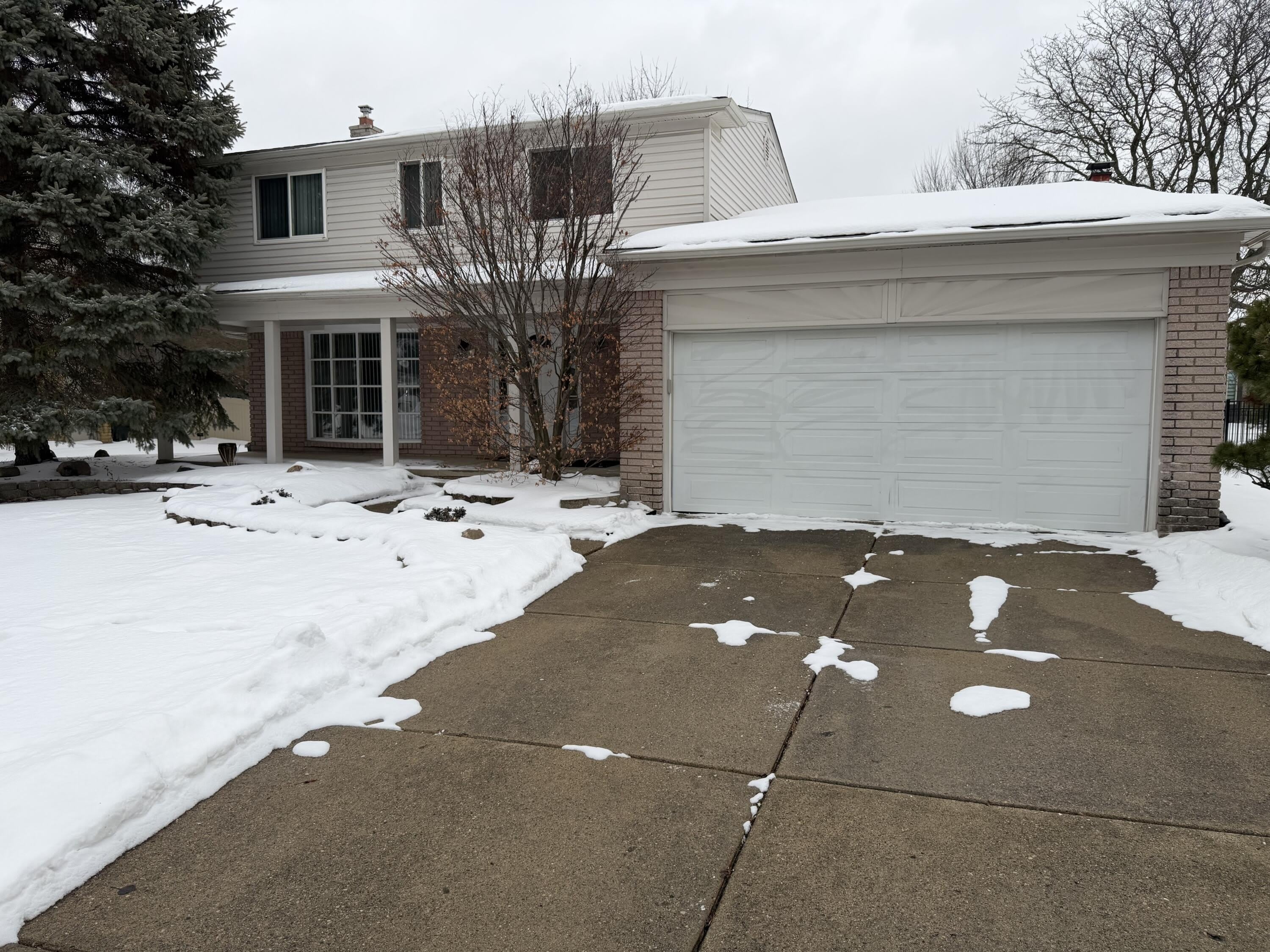 3550 Kings Point Drive – photo 1