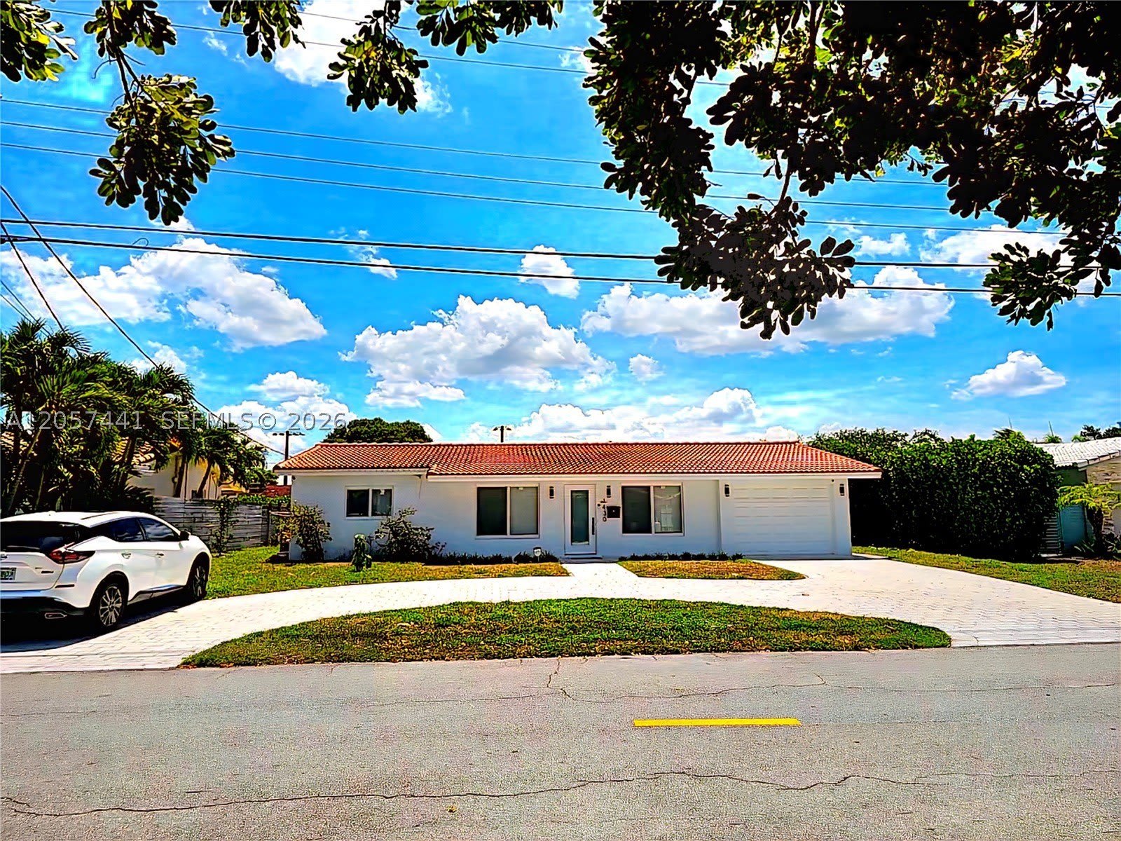 1430 NE 53rd Ct – photo 1