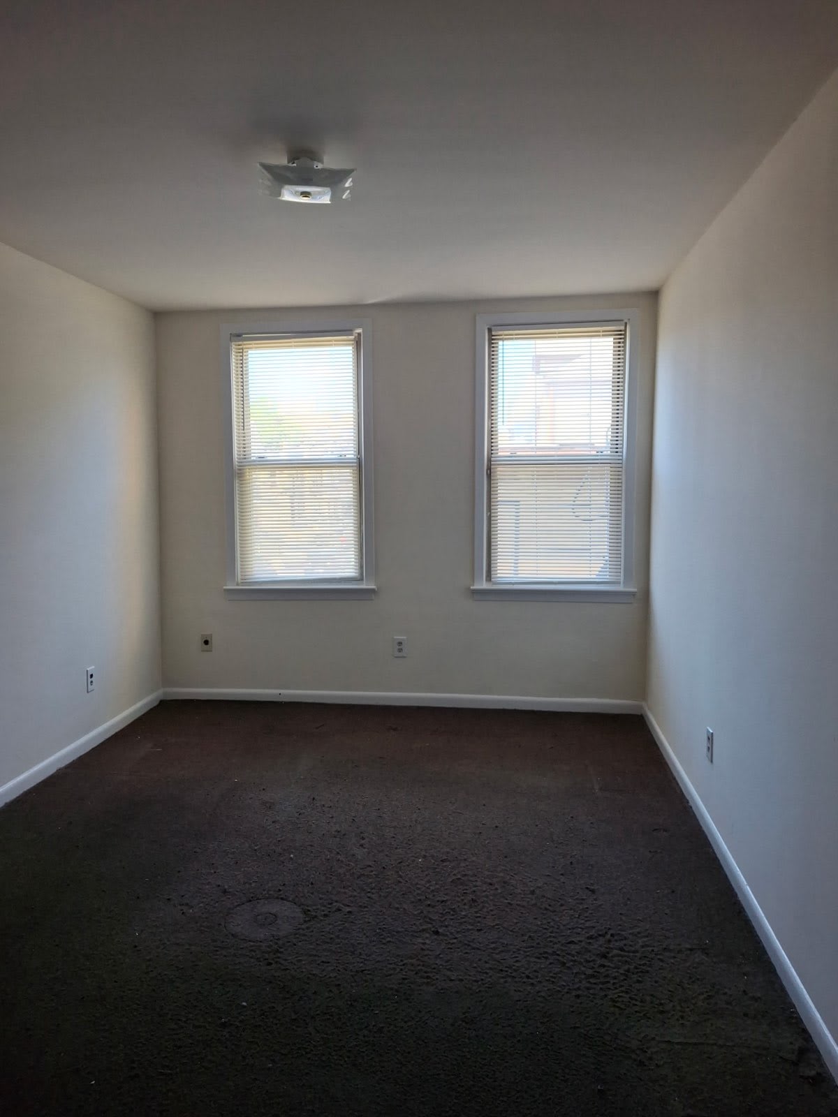 8 Bartholdi Ave – photo 4