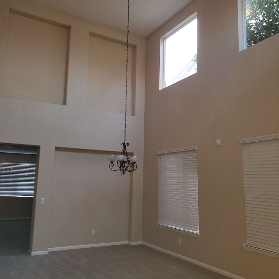 2988 Essie Way~Large Home – photo 5