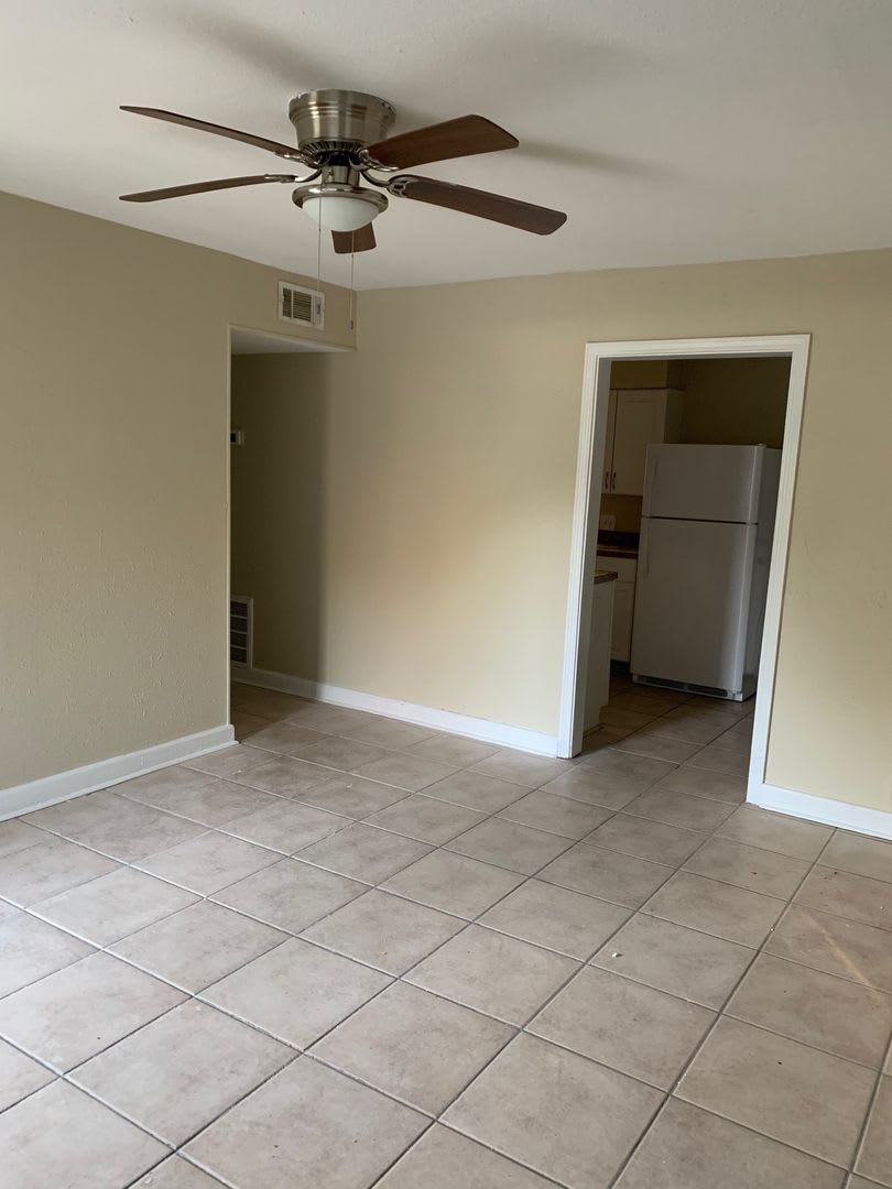 6139 Syrcle Ave Milton: MOVE-IN SPECIAL: HALF OFF YOUR FIRST FULL MONTH’S RENT! – photo 5