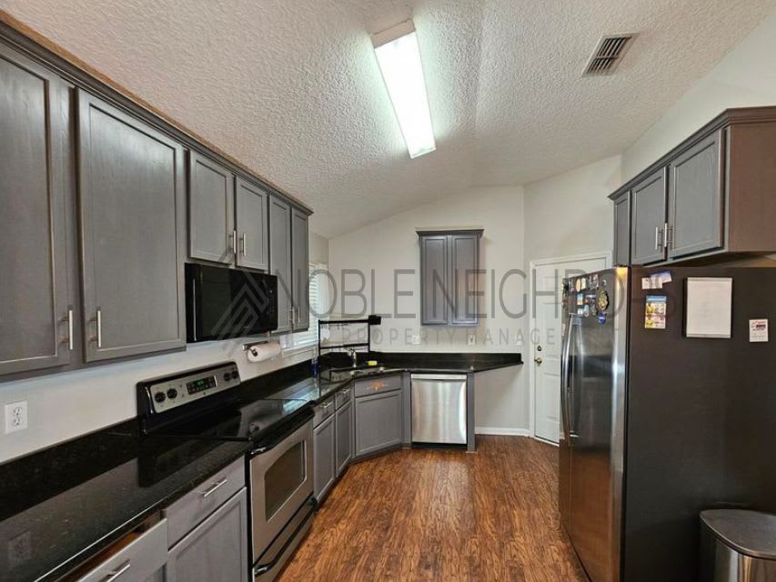 2573 Cold Creek Boulevard. – photo 4