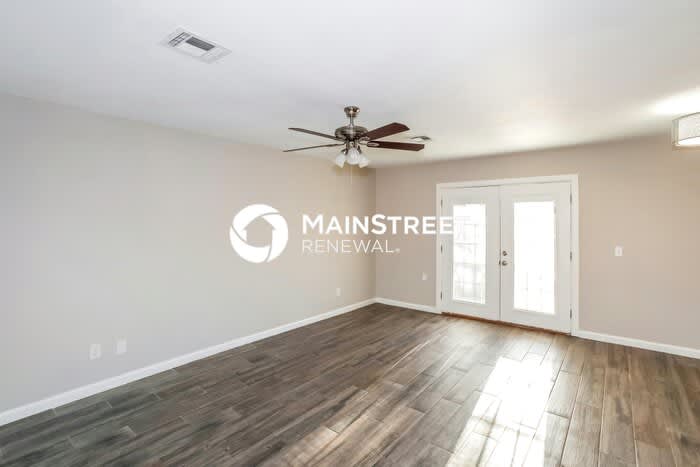 8917 South Hillcrest Drive – photo 2